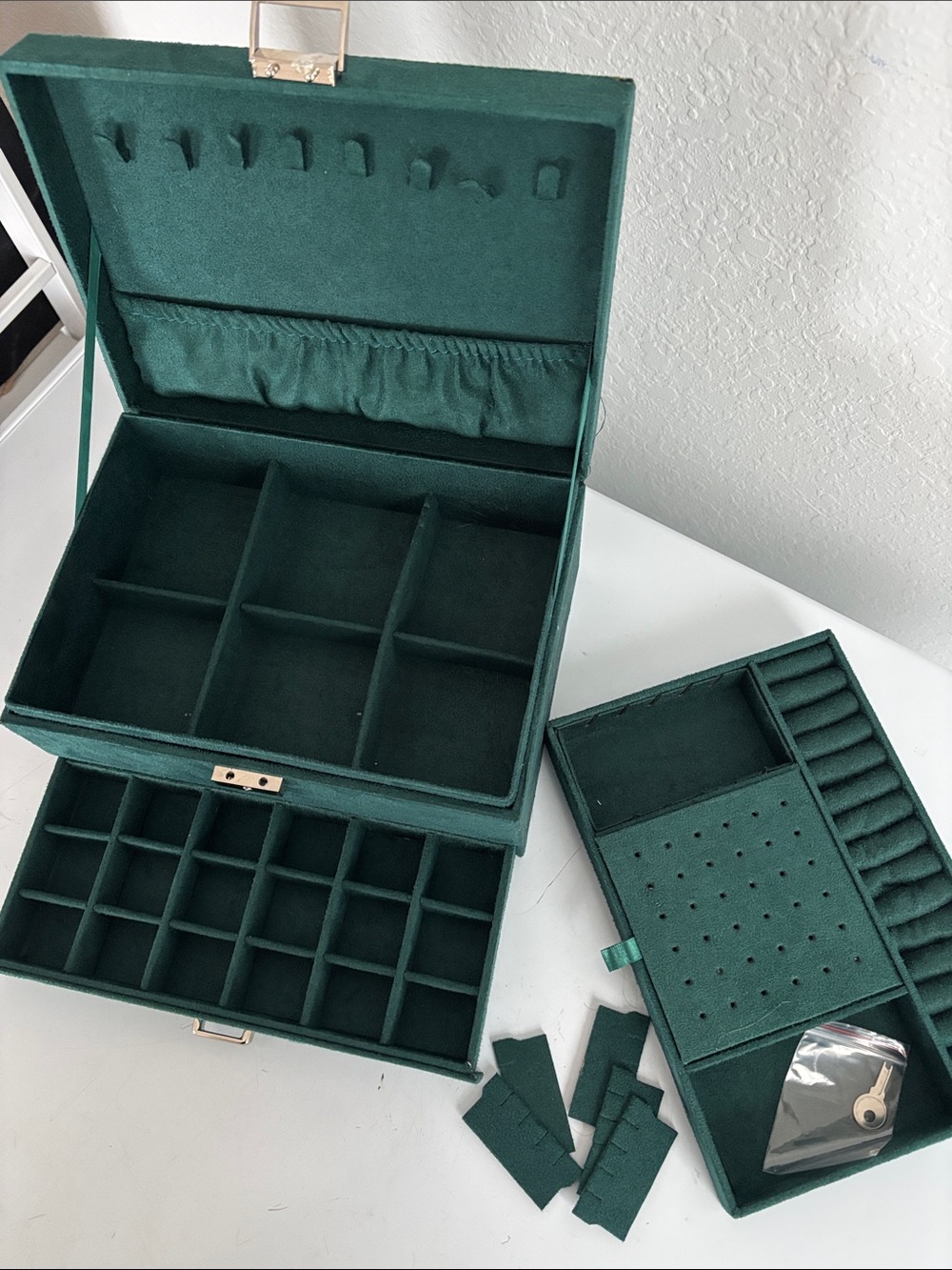 Green Felted Jewelry Box w/Key